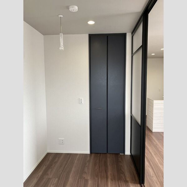 その他 (303　洋室)