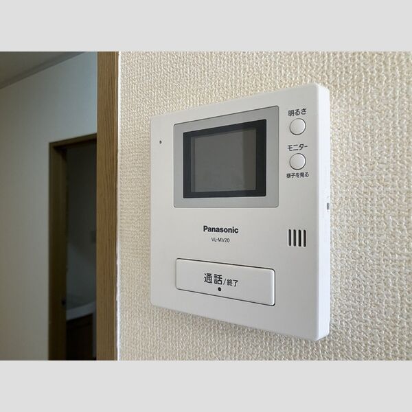 その他設備 (B101 モニター付きインターホン)