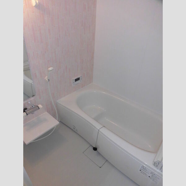 バス (B302 換気乾燥機付きバスルーム)