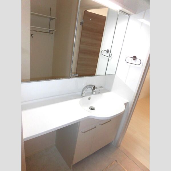 洗面所 (B302 洗髪洗面化粧台)