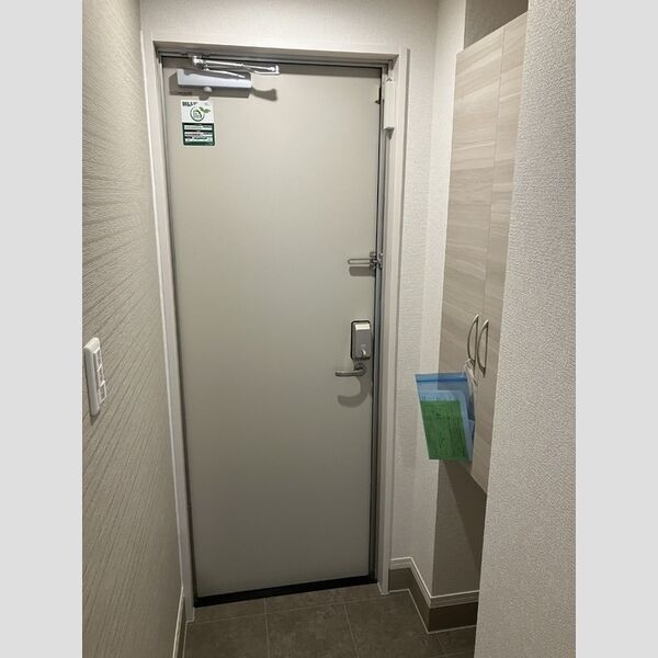 玄関 (105　玄関)