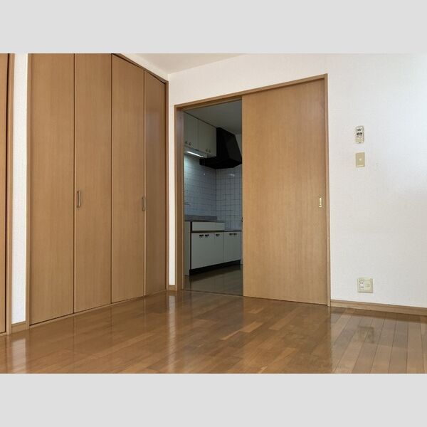 居室・リビング (103 洋室)