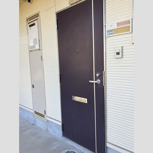 その他設備 (103 玄関ドア)