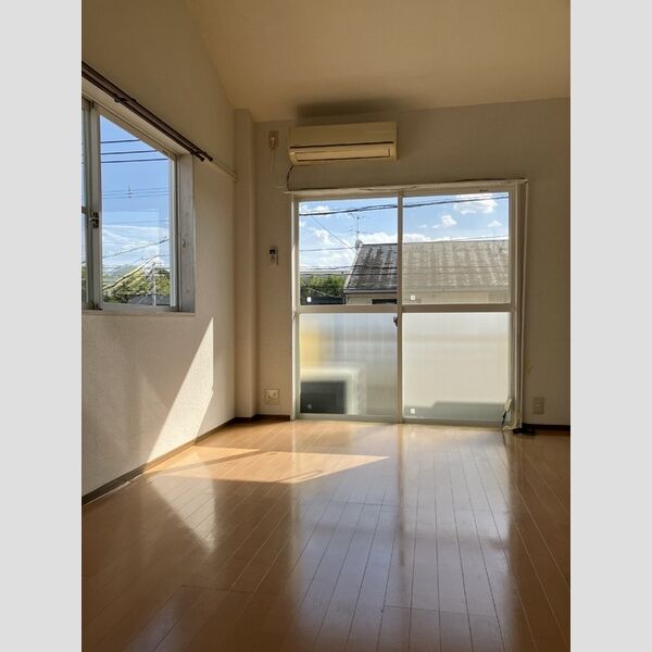 居室・リビング (201　洋室)