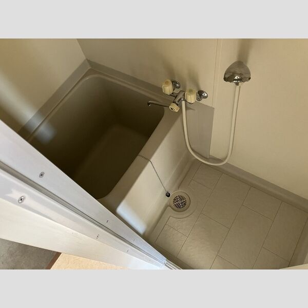 バス (201　バスルーム)