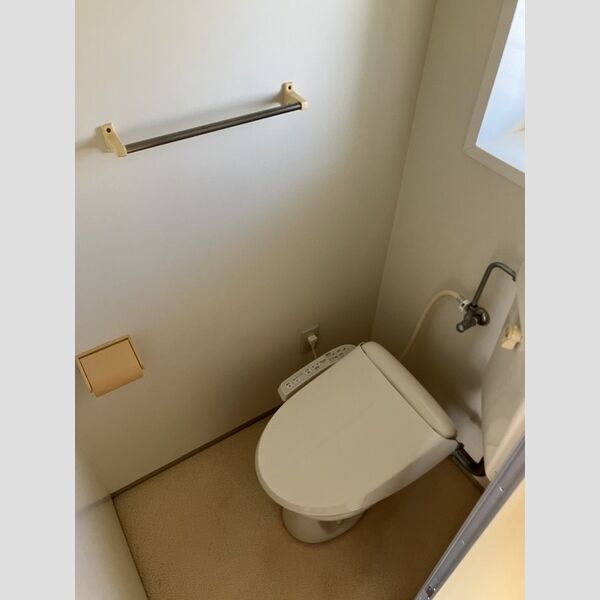 トイレ (201　温水洗浄暖房便座トイレ)