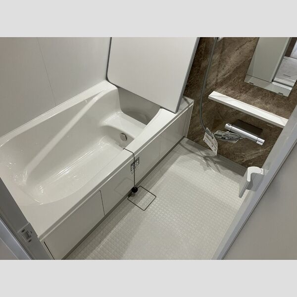 バス (101　換気乾燥機付きバスルーム)