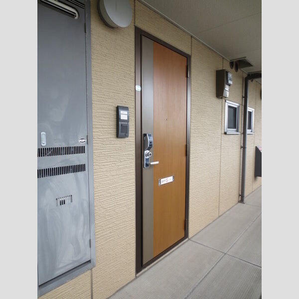 玄関 (201　玄関ドア)