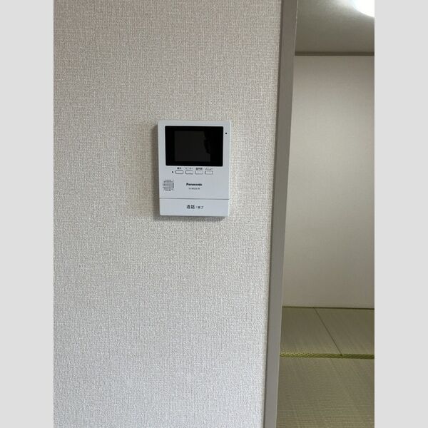 その他設備 (C202　モニター付きインターホン)