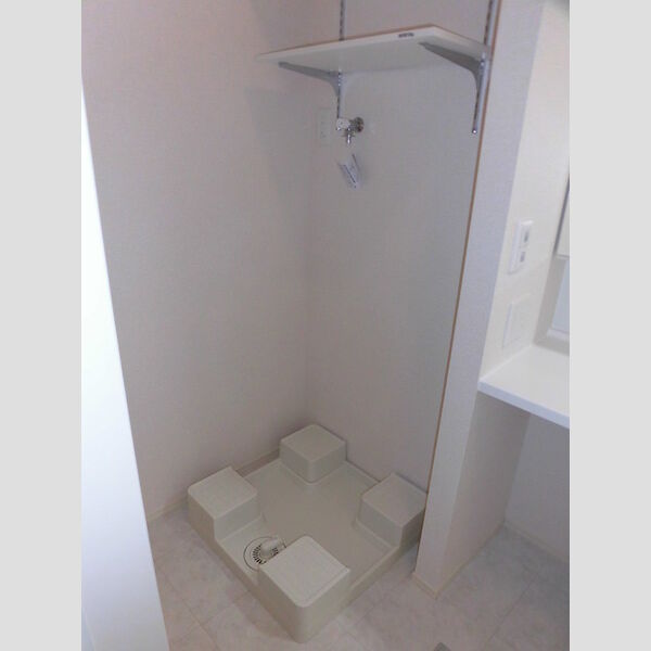 その他 (103　洗濯機置き場)