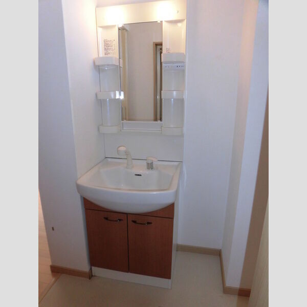 洗面所 (102 洗髪洗面化粧台)