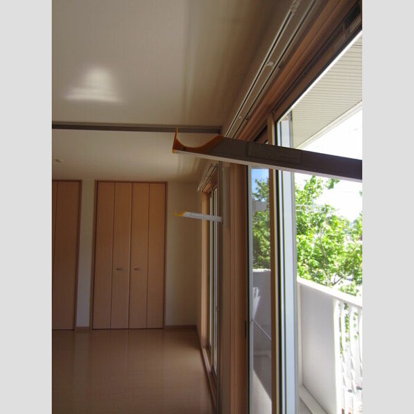 その他 (102 室内物干し)