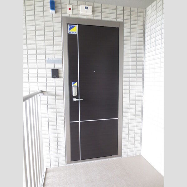 玄関 (301　玄関ドア)