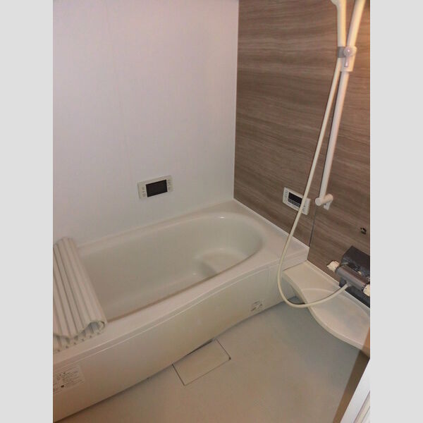 バス (202　浴室TV・換気乾燥機付バスルーム)