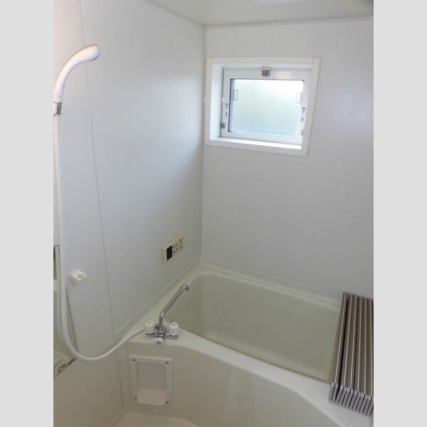 バス (Ⅳ-102　追い炊き機能付バスルーム)