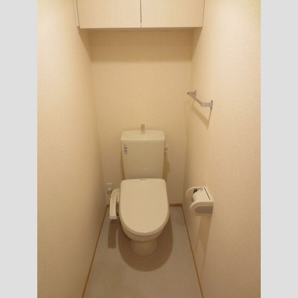 トイレ (106　温水洗浄暖房便座トイレ)