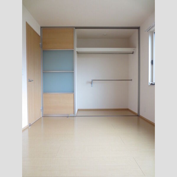 収納 (106　洋室クローゼット)