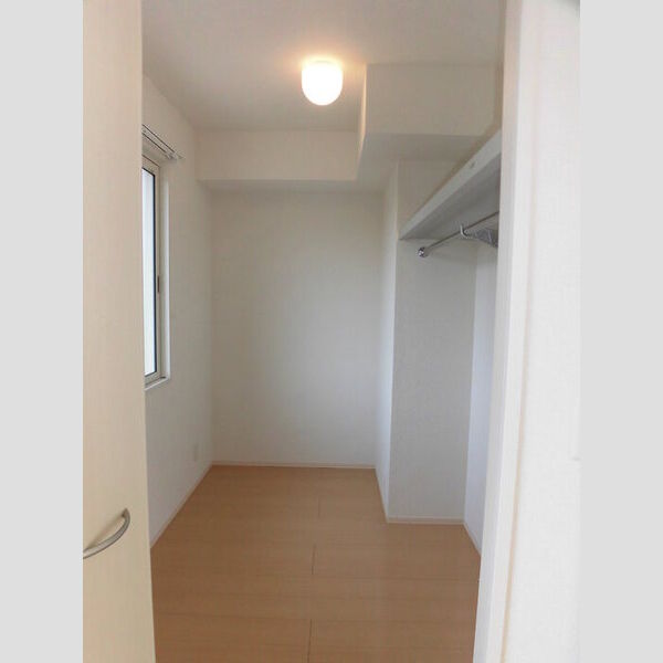 収納 (205　ウォークインクローゼット)