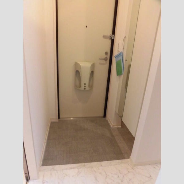 玄関 (101 玄関)