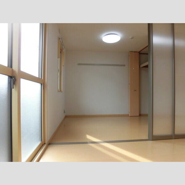 その他 (B105 洋室)