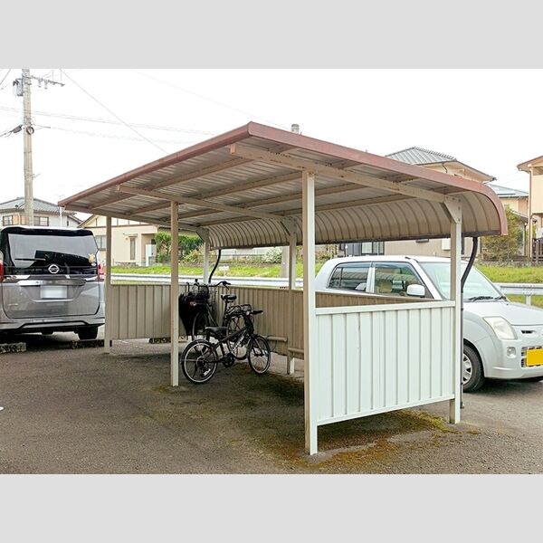 現地周辺 (駐輪場)