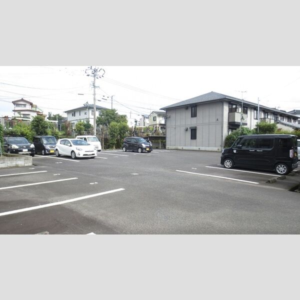 駐車場 (駐車場)