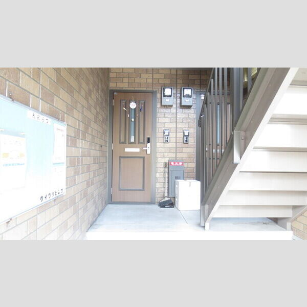 現地周辺 (ロビー)