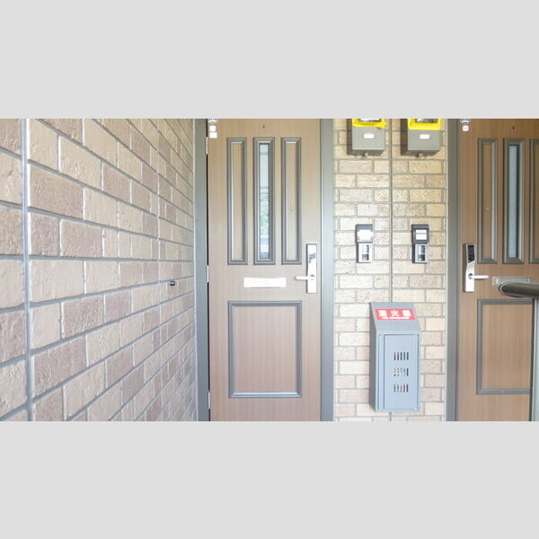 エントランス (202　エントラス)