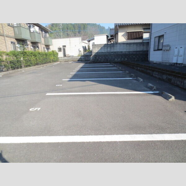 駐車場 (駐車場)