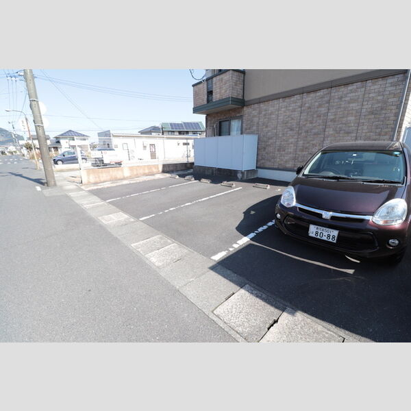 駐車場 (駐車場)