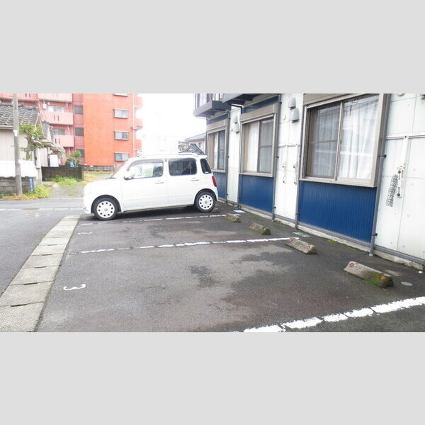 駐車場 (駐車場)