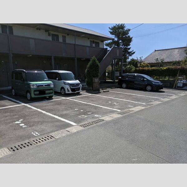 駐車場 (駐車場)
