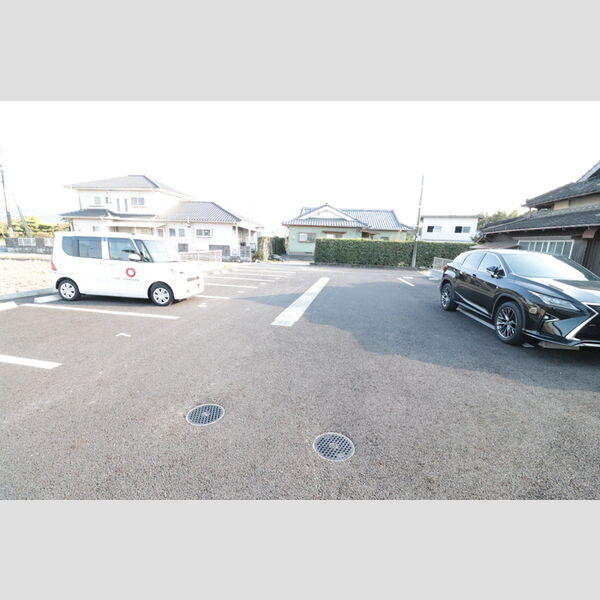 駐車場 (駐車場)