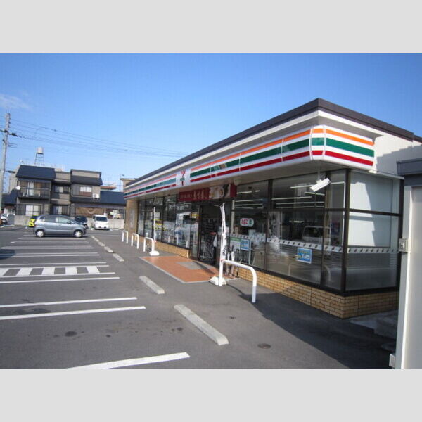 現地周辺 (セブンイレブン南鹿児島駅前店323m)