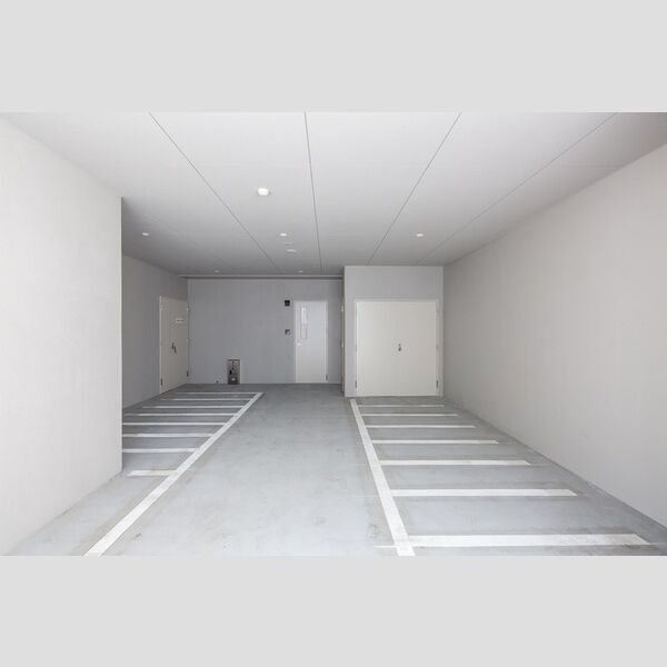 現地周辺 (駐輪場)