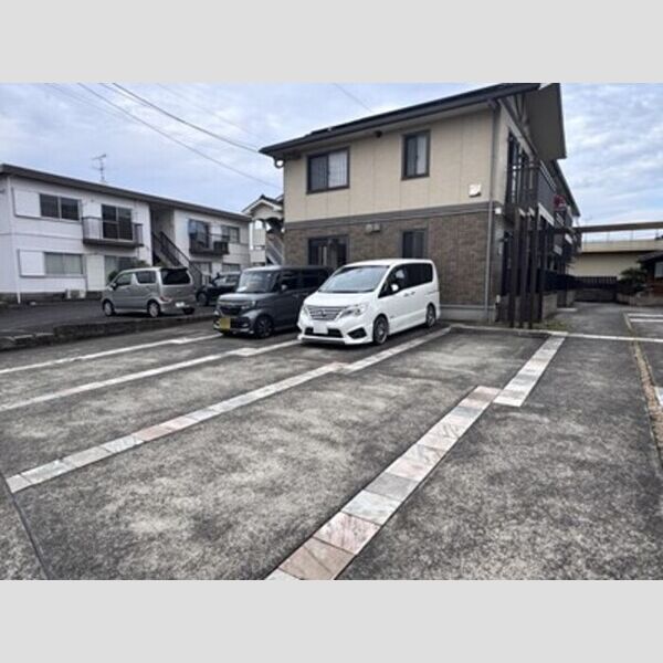 駐車場 (駐車場)