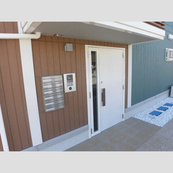 エントランス (エントランス)