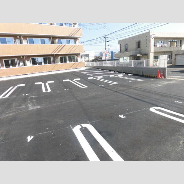 駐車場 (駐車場)