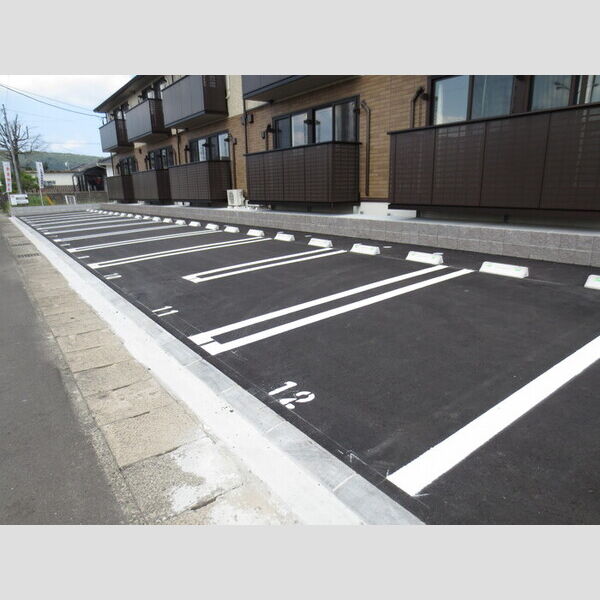 駐車場 (駐車場)