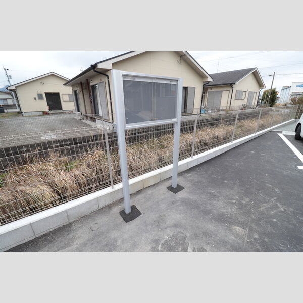 エントランス (掲示板)