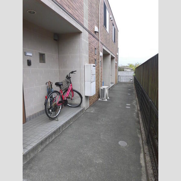 現地周辺 (ロビー)