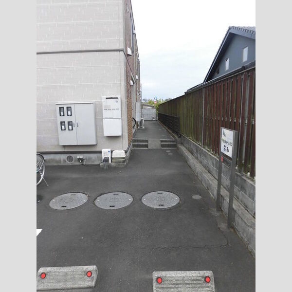 エントランス (エントランス)