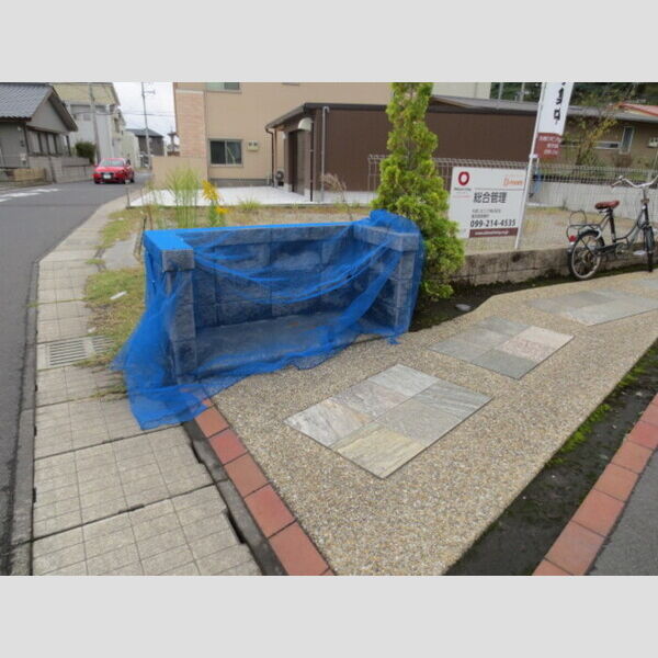 現地周辺 (ゴミステーション)