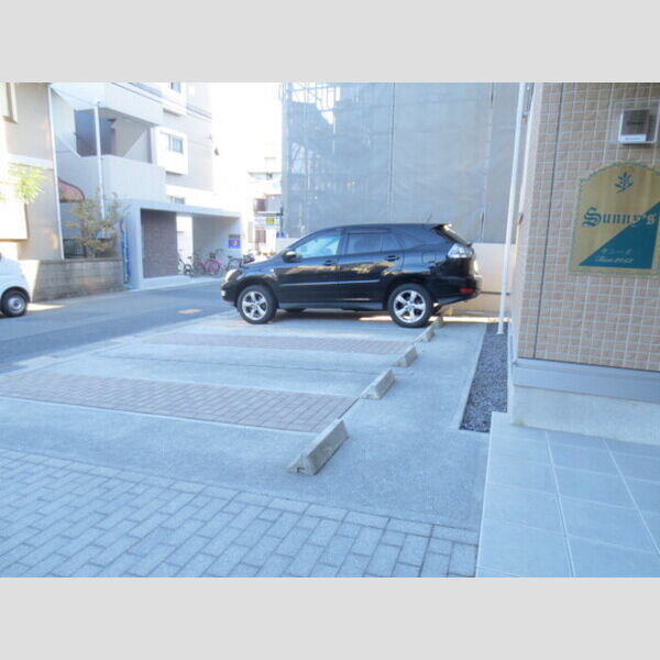 駐車場 (駐車場)