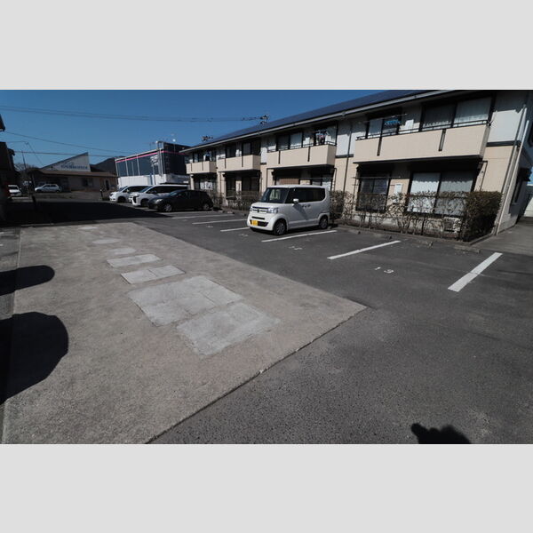 駐車場 (駐車場)
