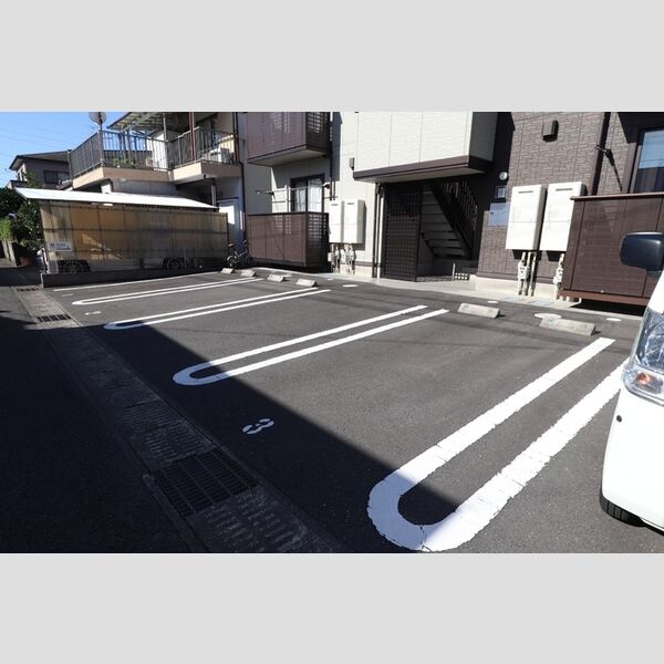 駐車場 (駐車場)