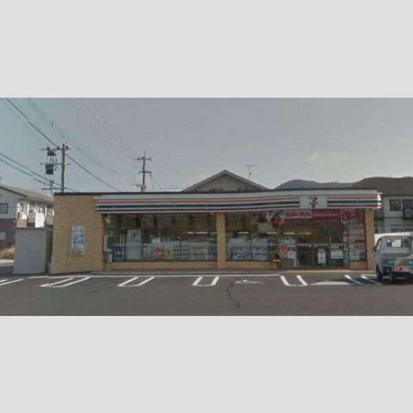 現地周辺 (セブンイレブン川内中郷4丁目店 887m)