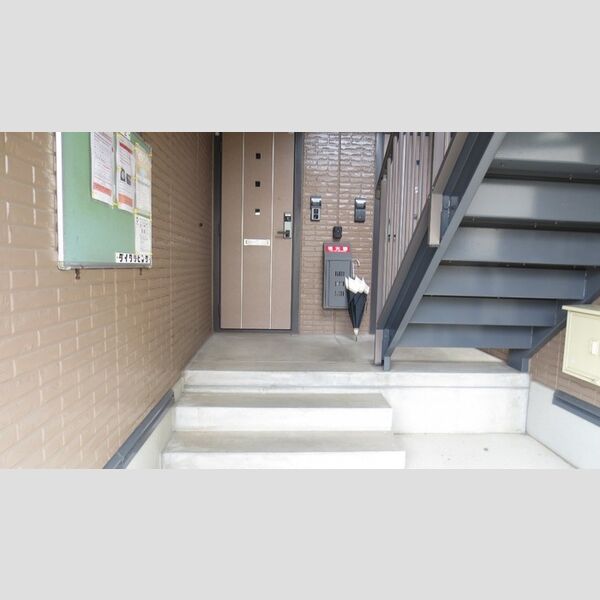 現地周辺 (ロビー)