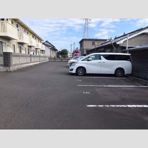 駐車場 (駐車場)
