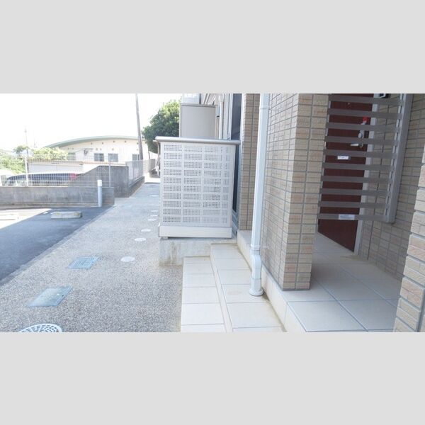 現地周辺 (ロビー)